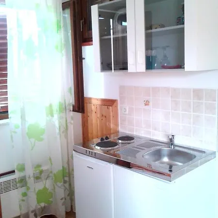 Dobra Apartment