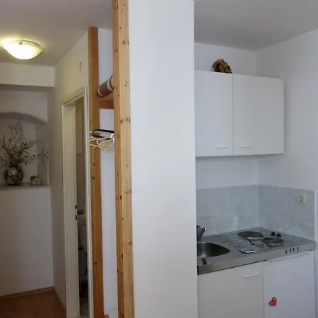 Apartment Dobra *